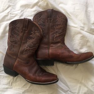 Ariat Cowboy Boots Size 7 Women’s